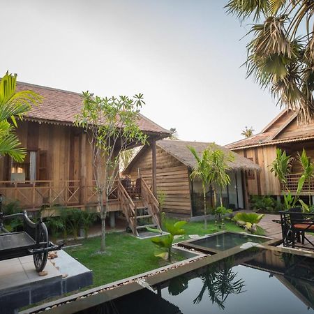 The Wood Family Retreat Hotel Phumi Trapeang Rung Екстериор снимка