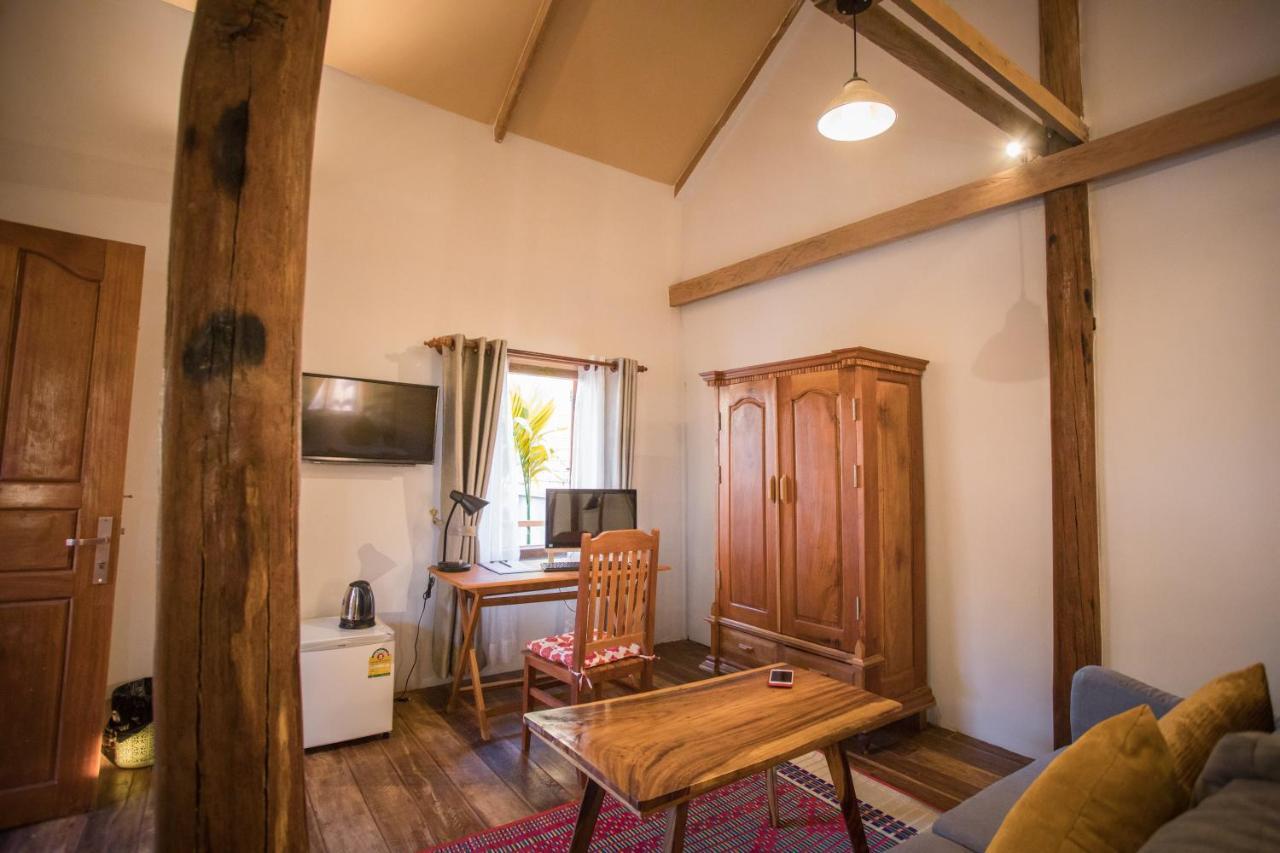 The Wood Family Retreat Hotel Phumi Trapeang Rung Екстериор снимка