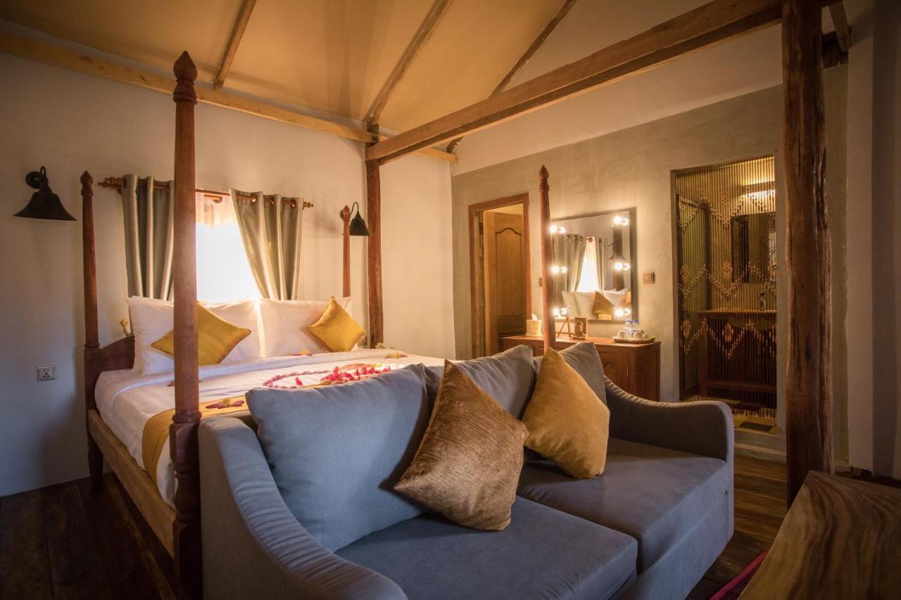 The Wood Family Retreat Hotel Phumi Trapeang Rung Екстериор снимка